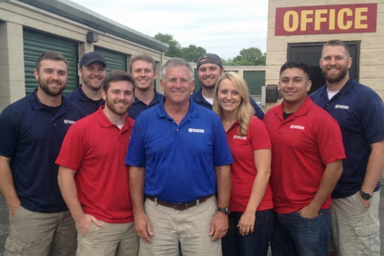 Water damage restoration professionals in Burbank, CA